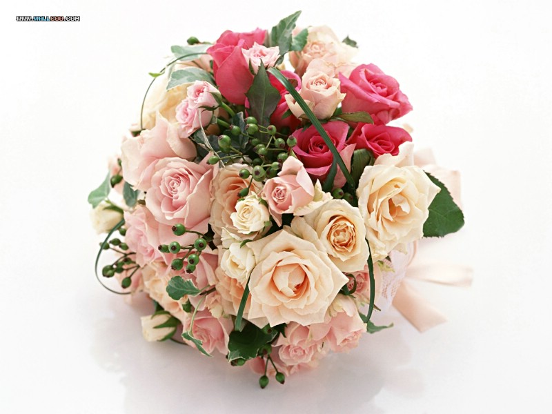 spring wedding flower arrangement ideas
