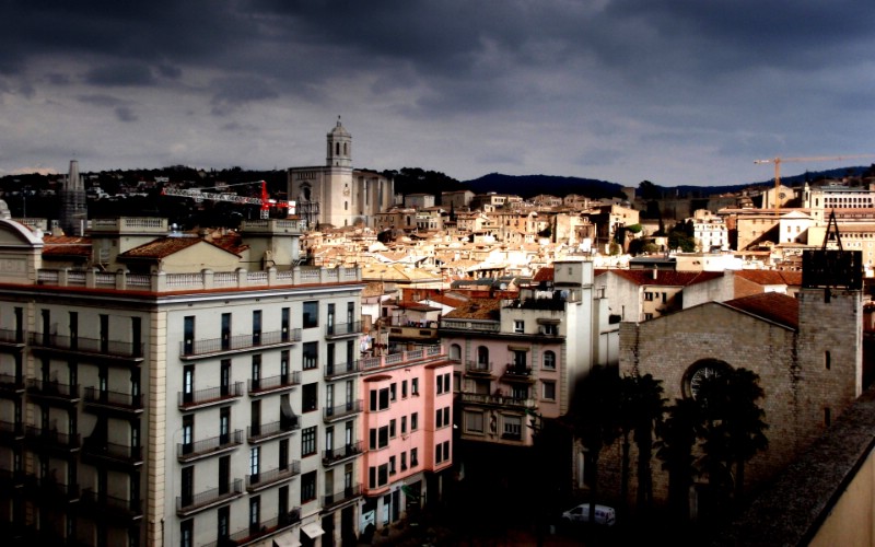 HDR 西班牙城市映像 西班牙 Girona 吉罗纳小城风景壁纸 HDR 西班牙城市映像壁纸 HDR 西班牙城市映像图片 HDR 西班牙城市映像素材 人文壁纸 人文图库 人文图片素材桌面壁纸